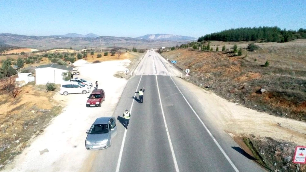 Bilecik İl Jandarma Komutanlığı\'nın drone ile trafik denetimi