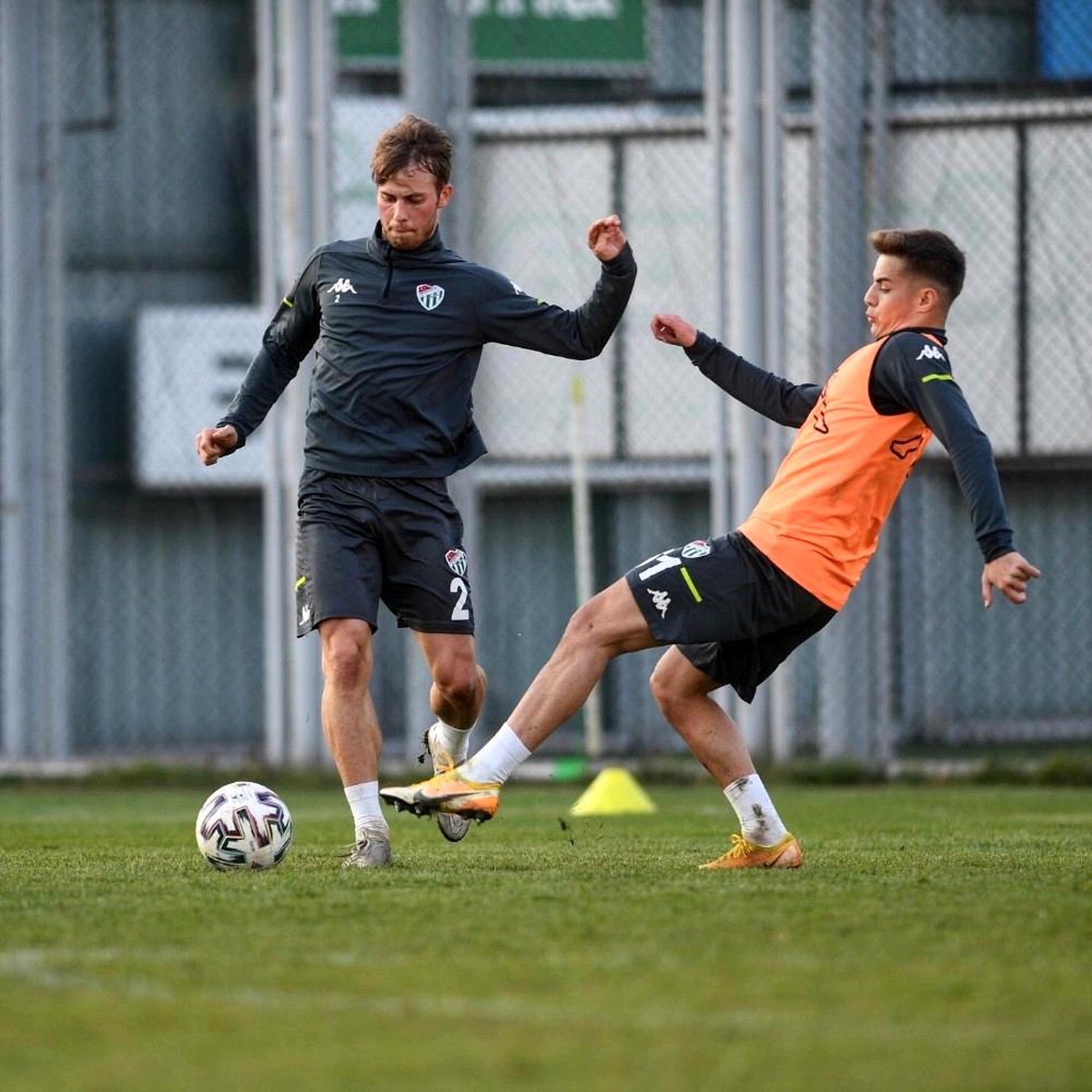 Bursaspor\'da Ankaraspor maçı hazırlıkları sürüyor