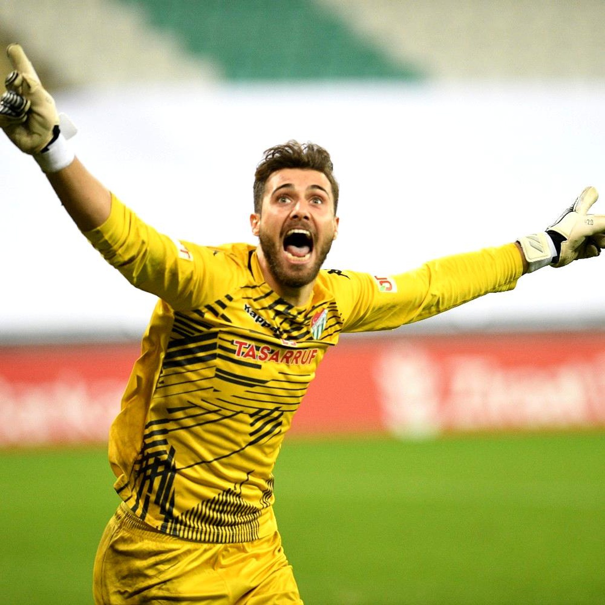Bursaspor\'un genç kalecisi Ataberk Dadakdeniz PFDK\'ya sevk edildi