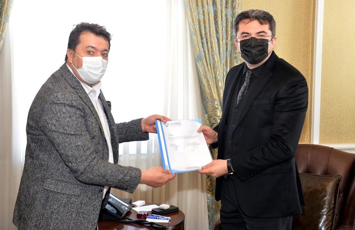 Erzurum\'da 8 Mart Dünya Kadınlar Günü \'Kadına Karşı Şiddet\' e DevletMillet Elele