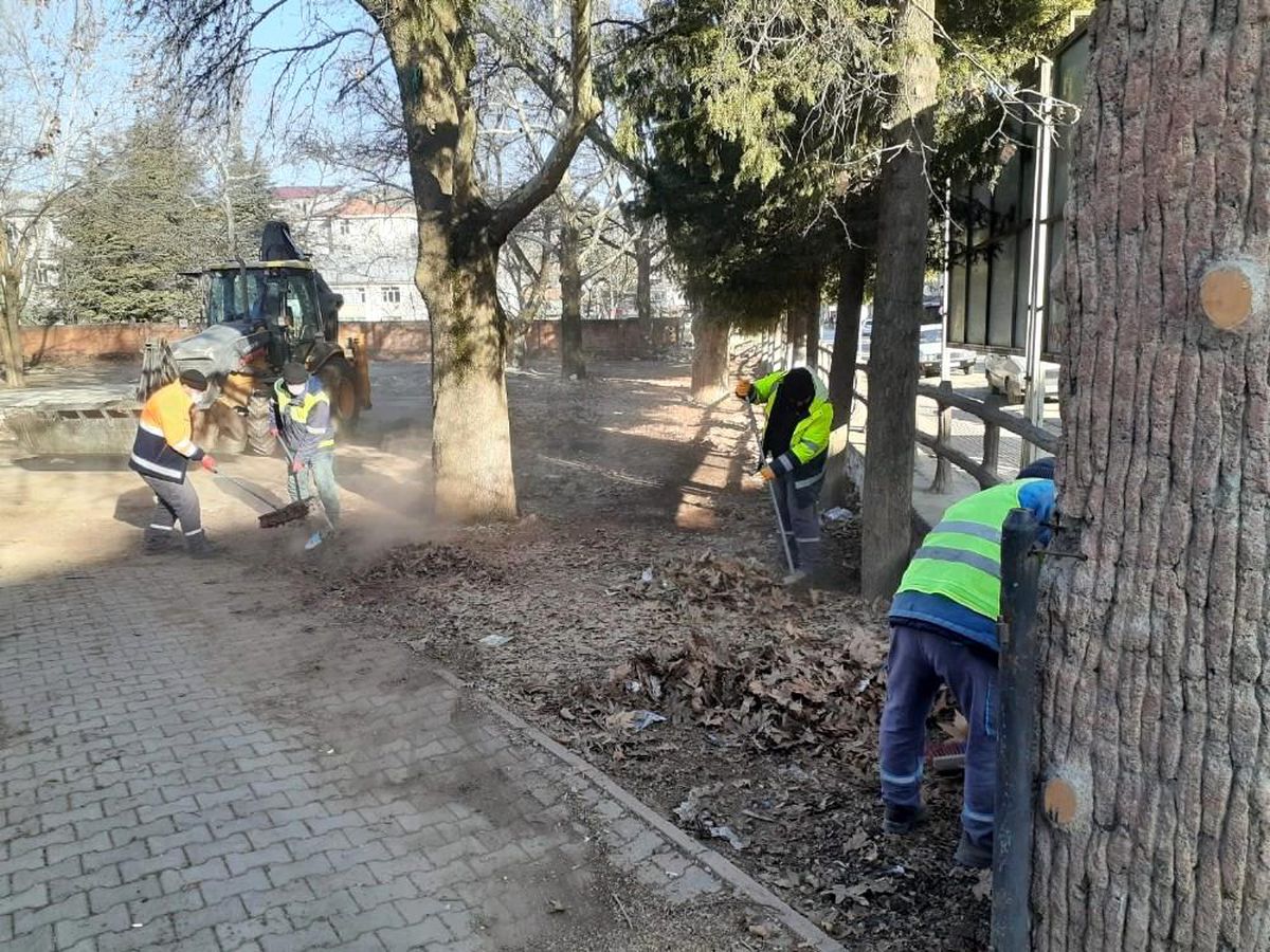 Gölbaşı ilçesi baştan aşağı temizleniyor