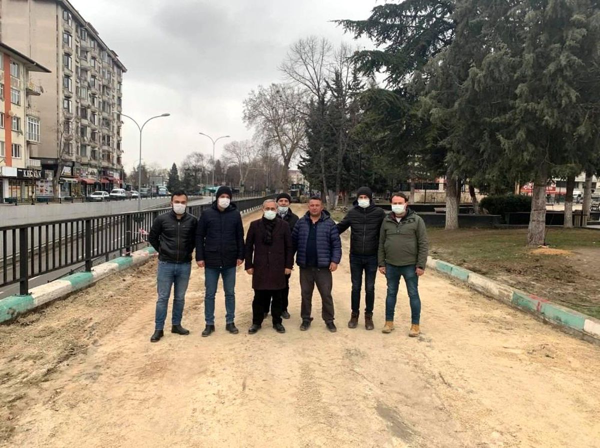 Kütahya\'daki yan yol çalışması trafiği rahatlatacak