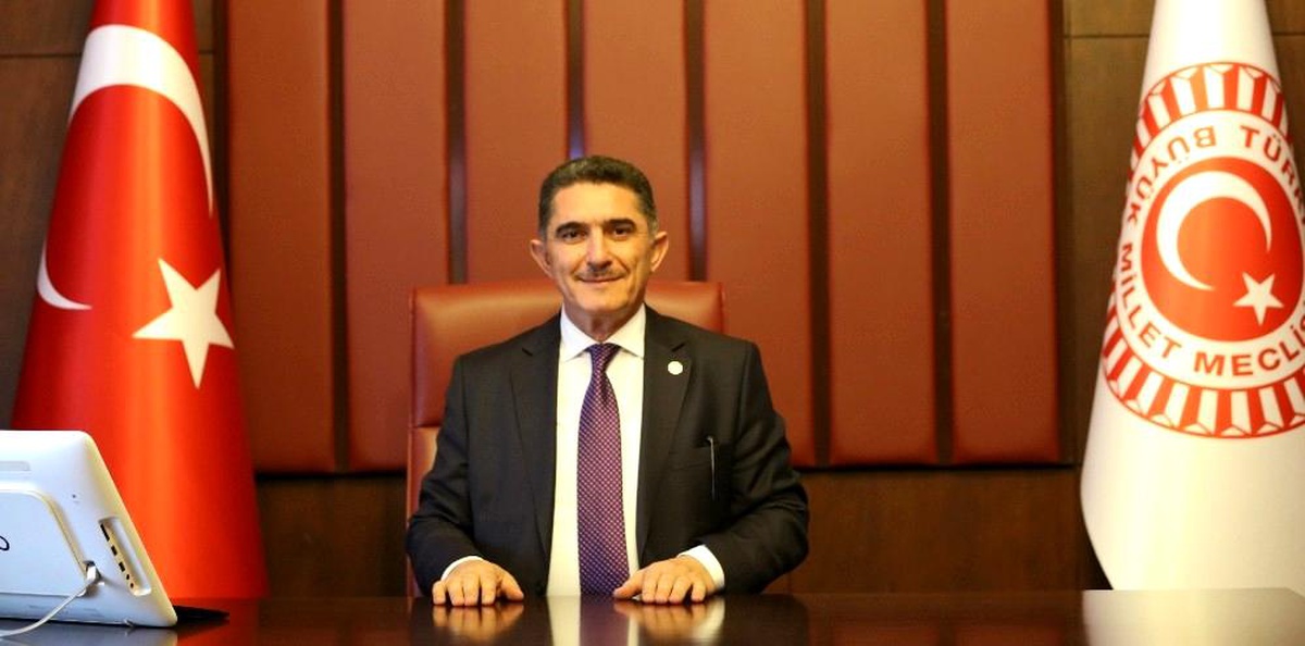 AK Parti Ağrı Milletvekili Ekrem Çelebi, Miraç Kandili nedeniyle bir mesaj yayımladı