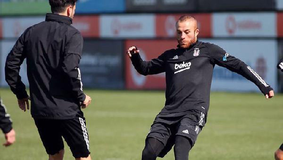Beşiktaş\'ta Gökhan Töre\'nin adalesinde gerilme tespit edildi