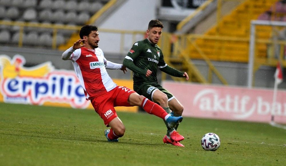 Bursaspor ilk kez play-off\'a bu kadar uzak kaldı