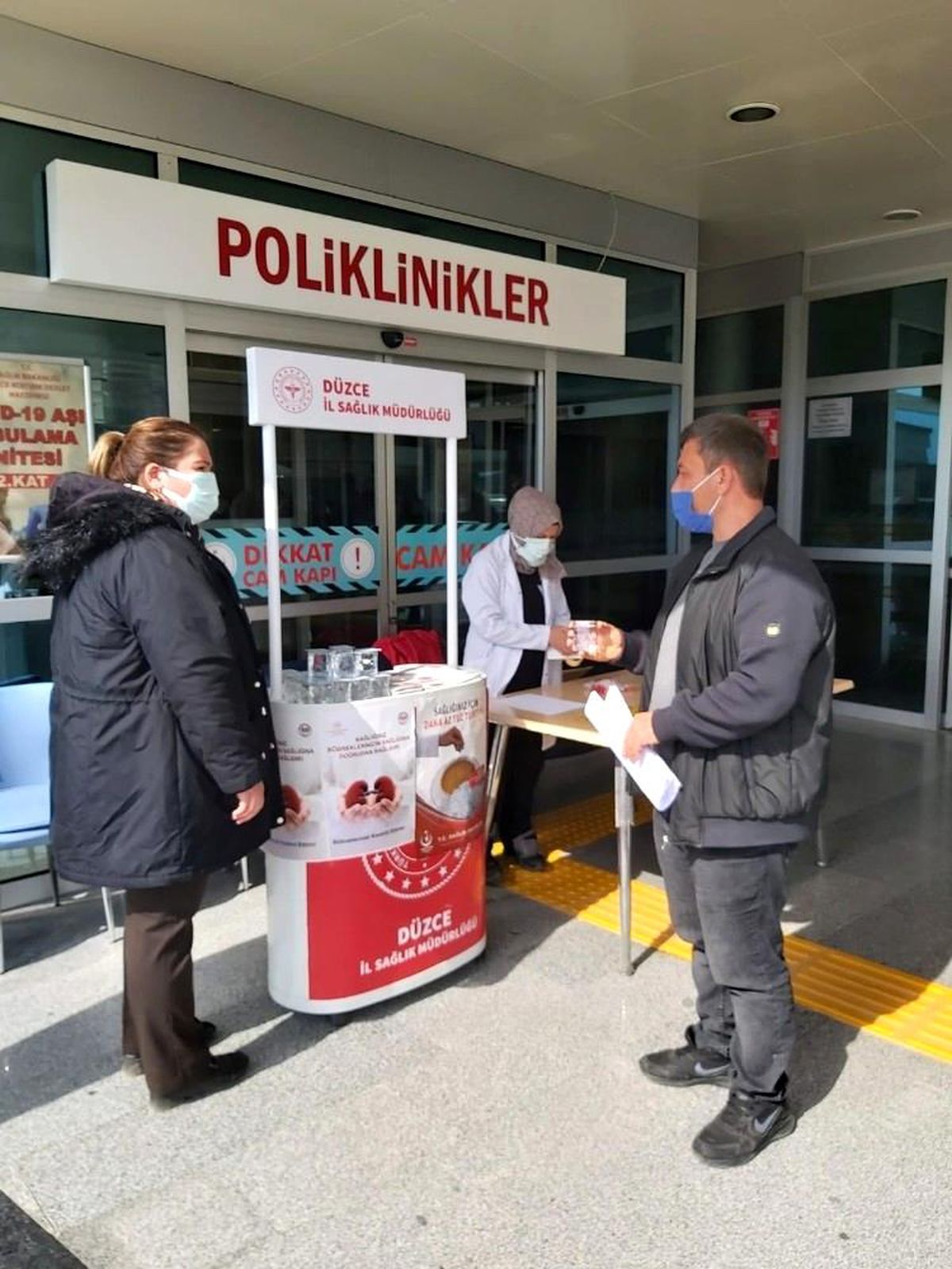 Doğru tuz tüketimini kurdukları standdda anlattılar