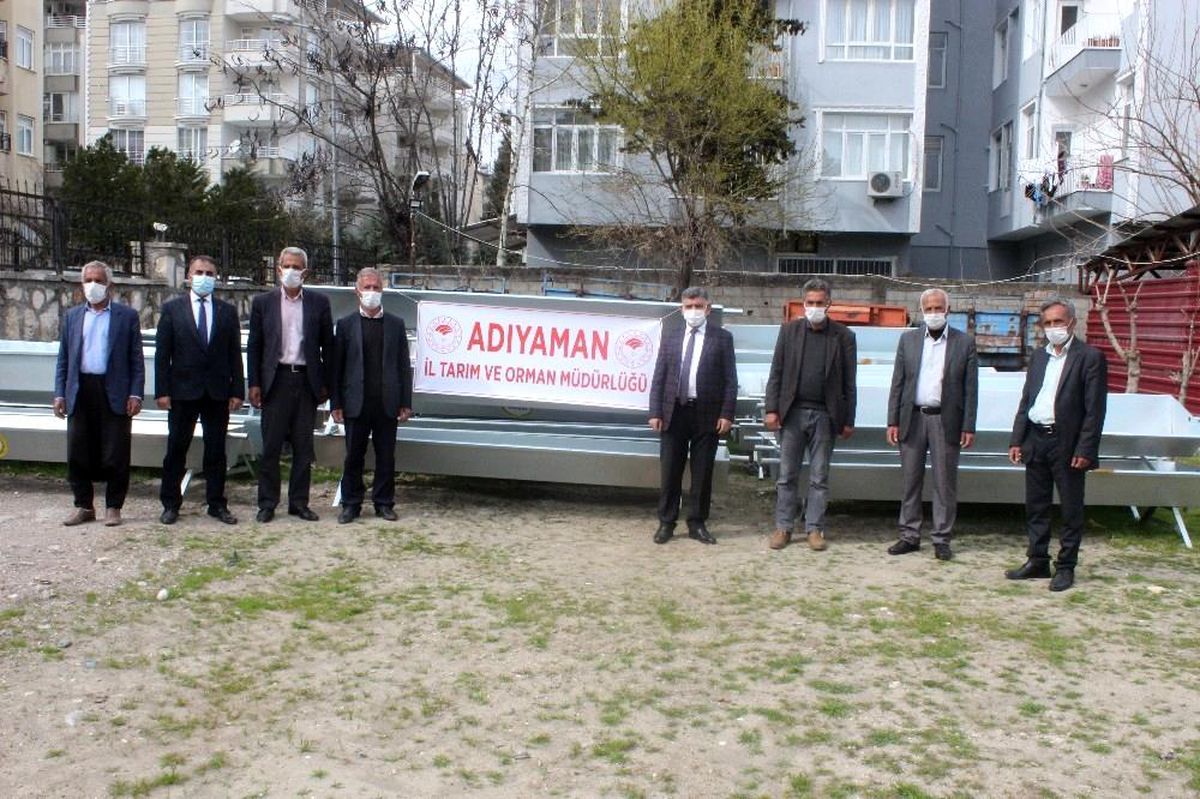 Köylere sıvat dağıtımı yapıldı