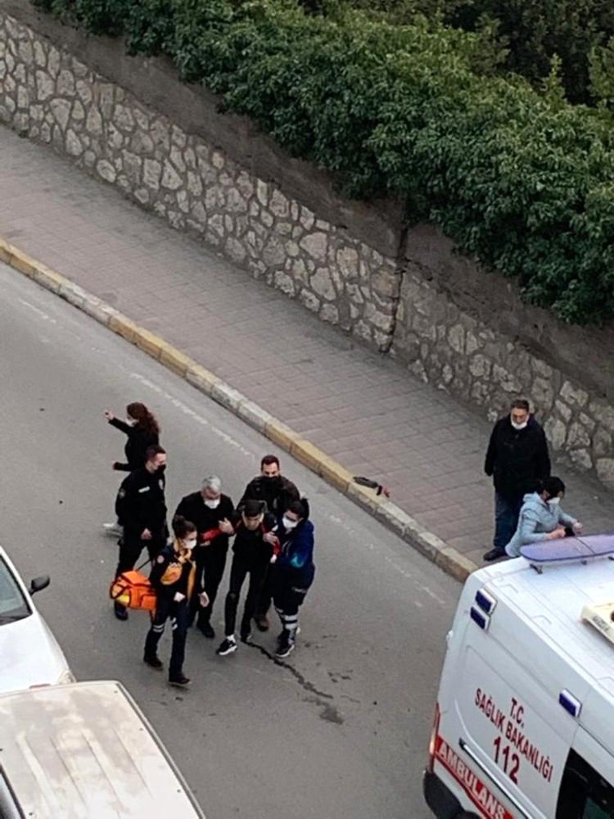 Otomobil ile motosiklet çarpıştı: 1 yaralı