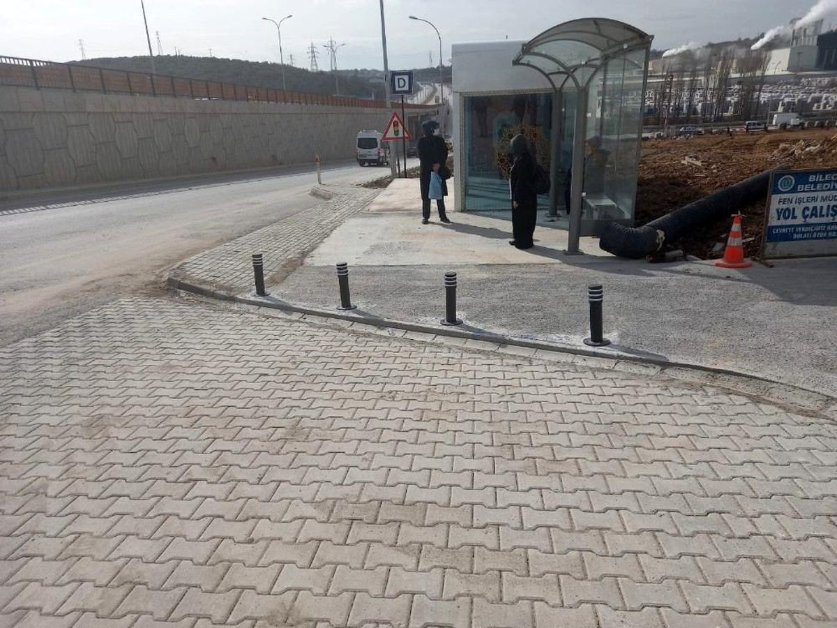 Yeni hastane önünde üstyapı çalışmaları tamamlandı
