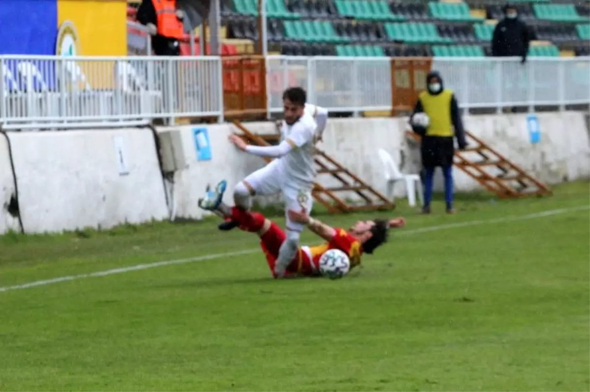 3. Lig: Belediye Derincespor: 0 Kızılcabölükspor: 2