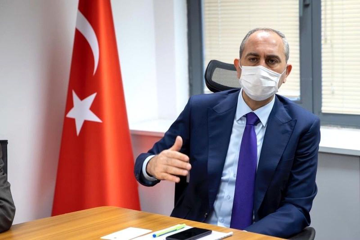 Son dakika... Bakan Gül: "Bugün darbecileri yargılayan bir yargı var"
