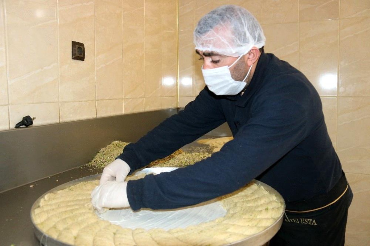Diyarbakır\'ın tescilli burma kadayıfına büyük rağbet