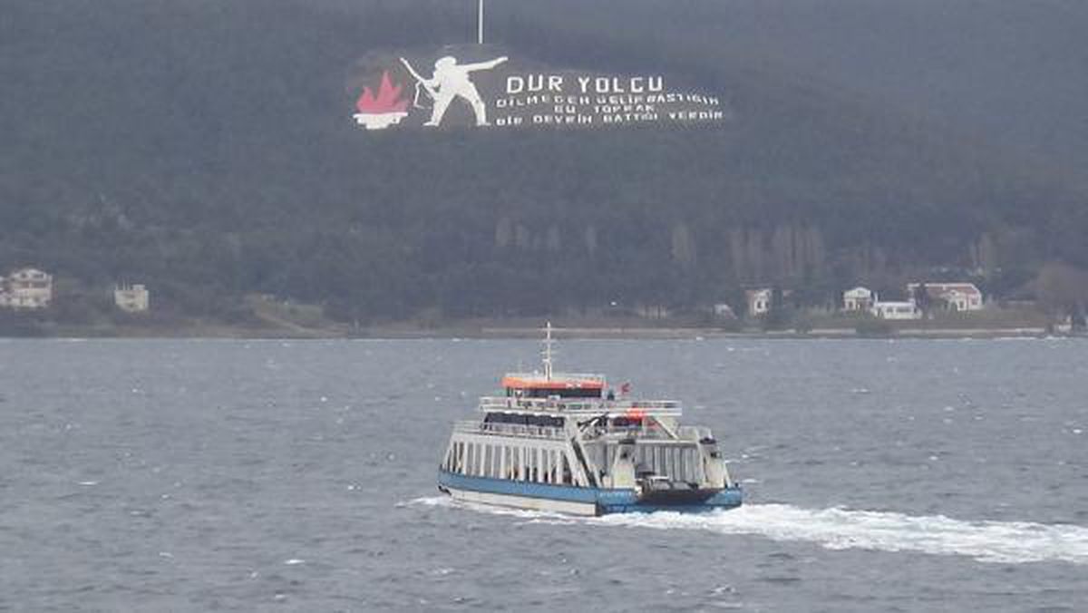 Gökçeada ve Bozcaada\'ya feribot seferleri yapılamıyor