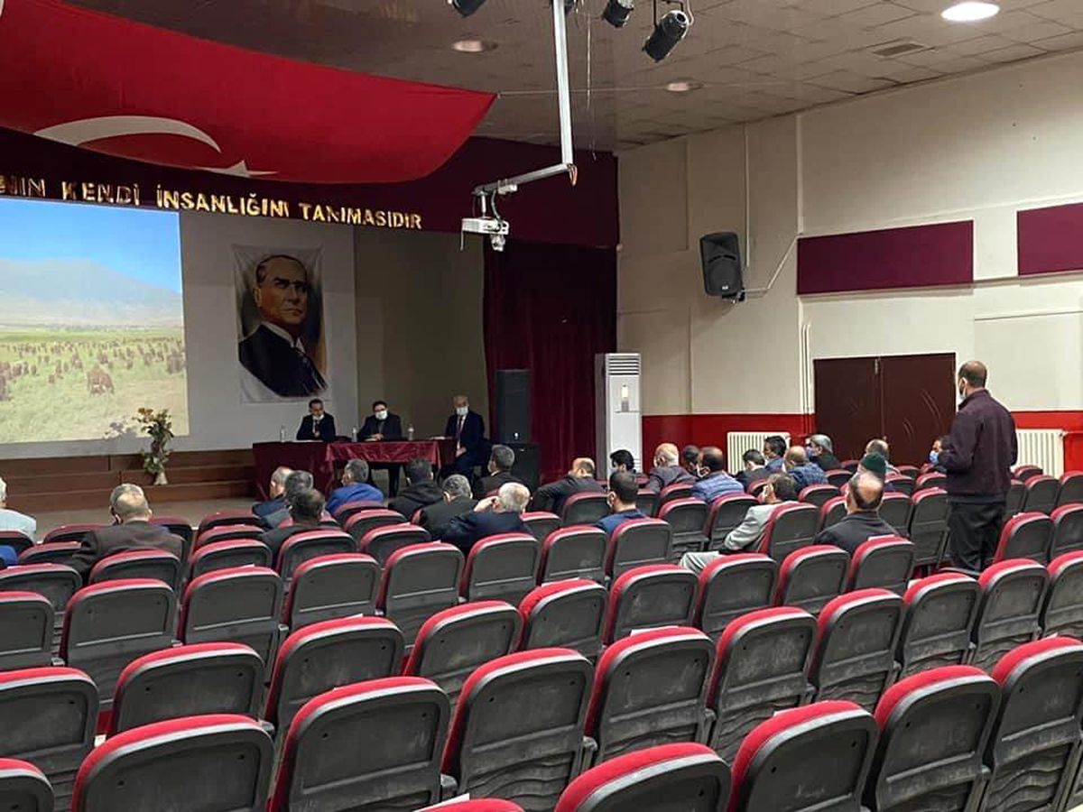 Güroymak\'ta \'manda sütü ve süt ürünlerinin değerlendirilmesi\' toplantısı