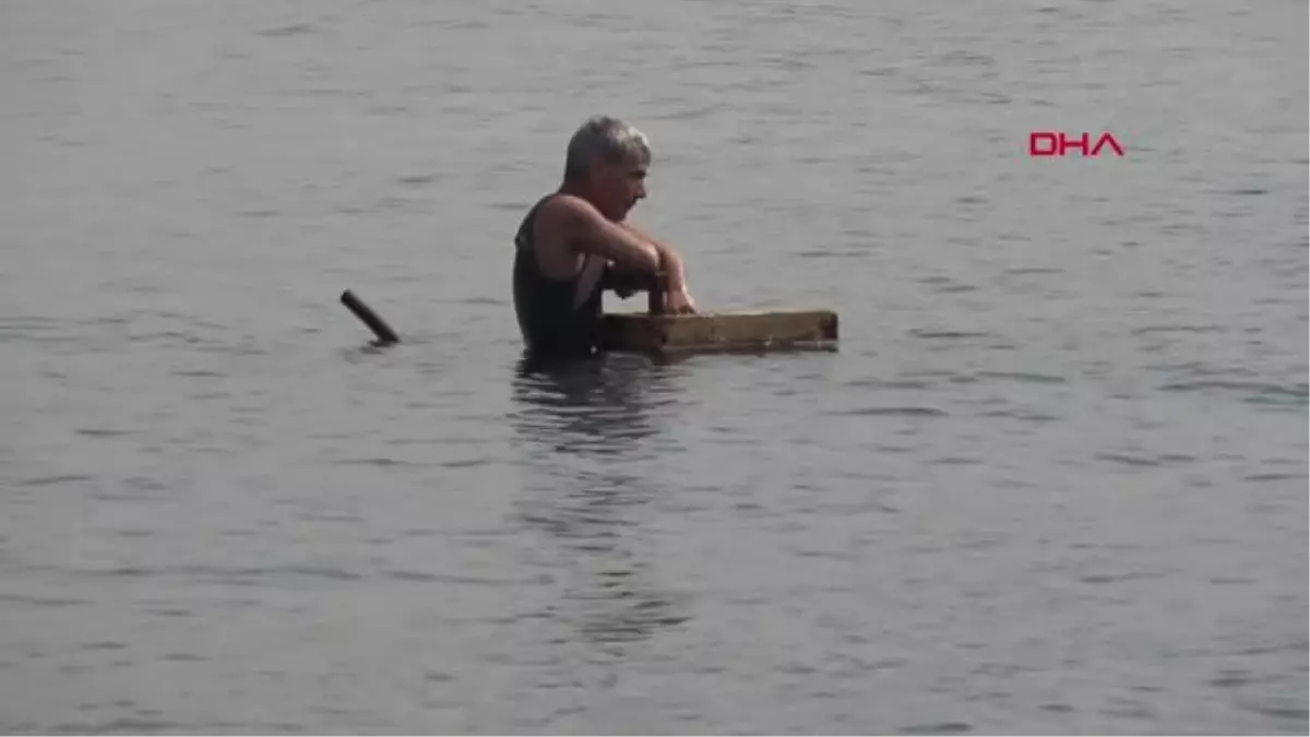 İZMİR Midyeyi her yerden yemeyin