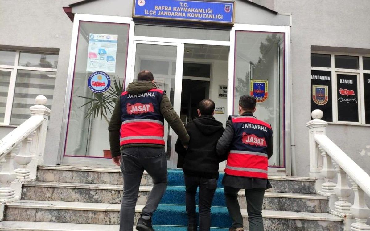 Jandarma dedektiflerinden kaçamadılar