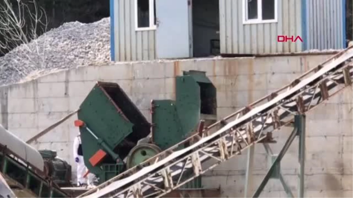 KARABÜK Taş kırma makinesine sıkışan 2 işçi öldü