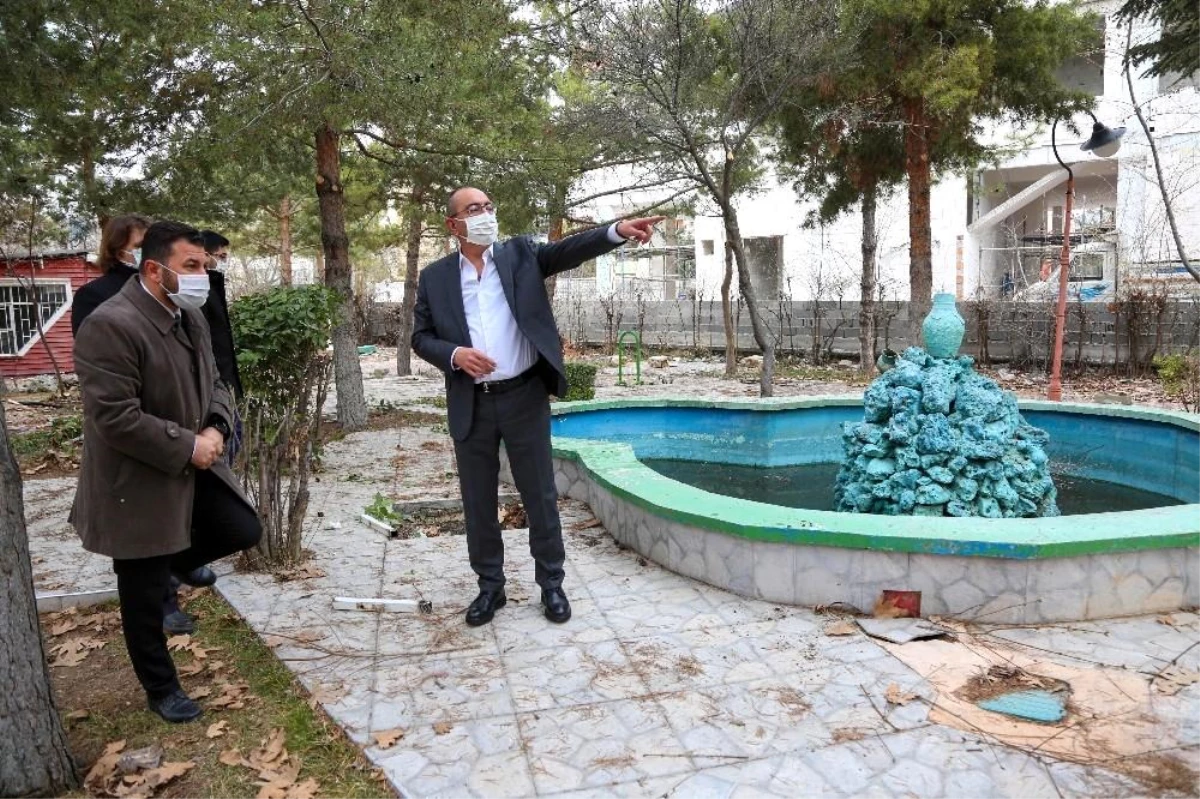 Meram Belediyesi parklardaki revizyon çalışmalarını sürdürüyor