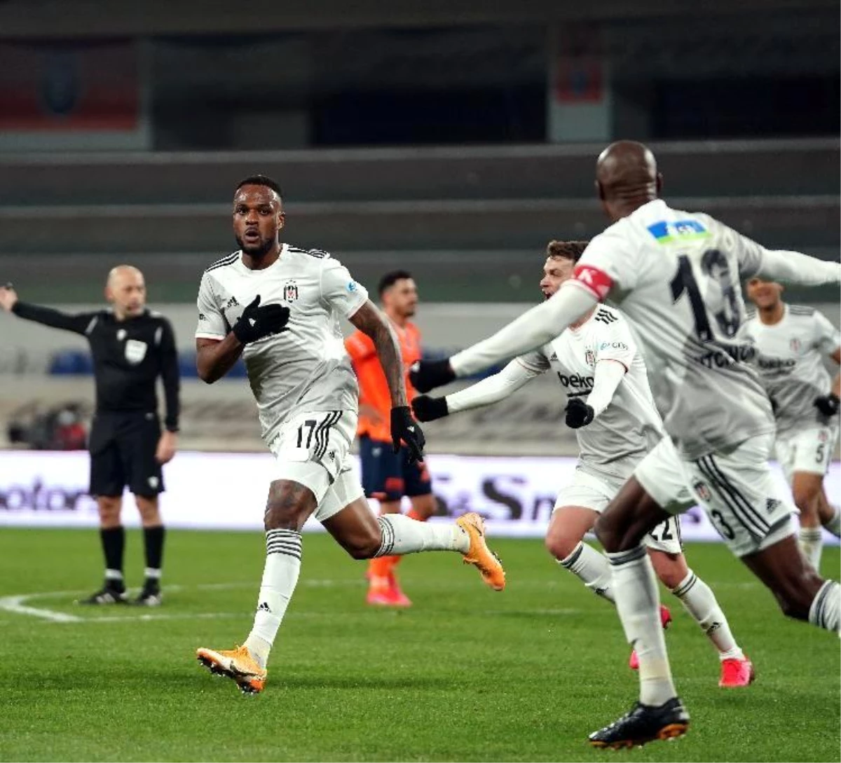 Beşiktaş\'ın, Fatih Terim Stadı\'ndaki gol hasreti son buldu