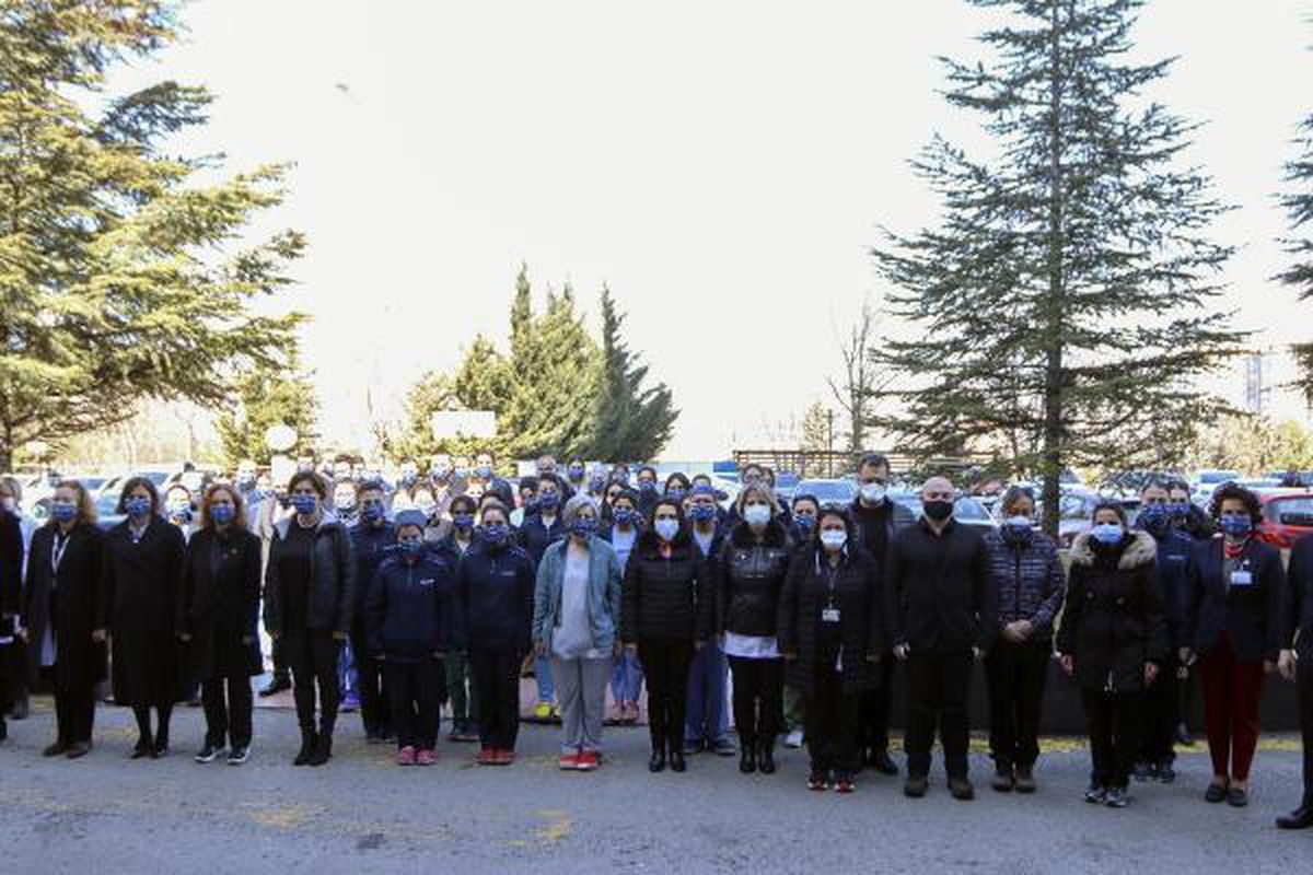 ANKARA Covid-19\'dan hayatını kaybeden sağlık çalışanlarını anıldı