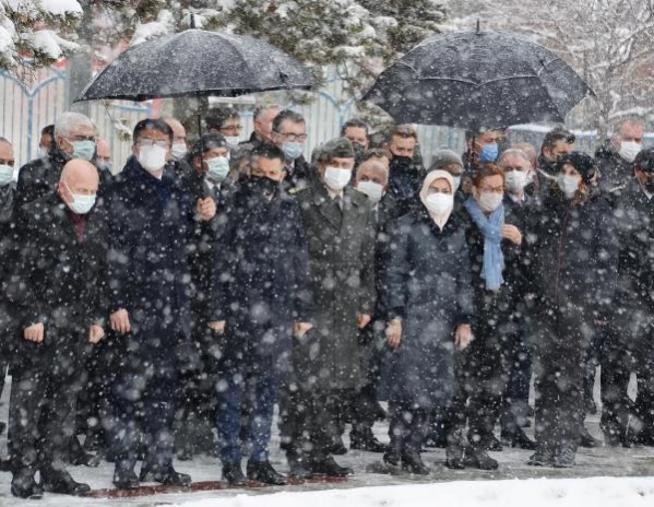 Erzurum'un düşman işgalinden kurtuluşunun 103. yılı kutlandı