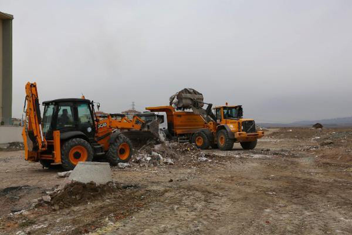 Eskişehir\'de 2 ayda 2 bin 555 ton inşaat atığı ile hafriyat toplandı