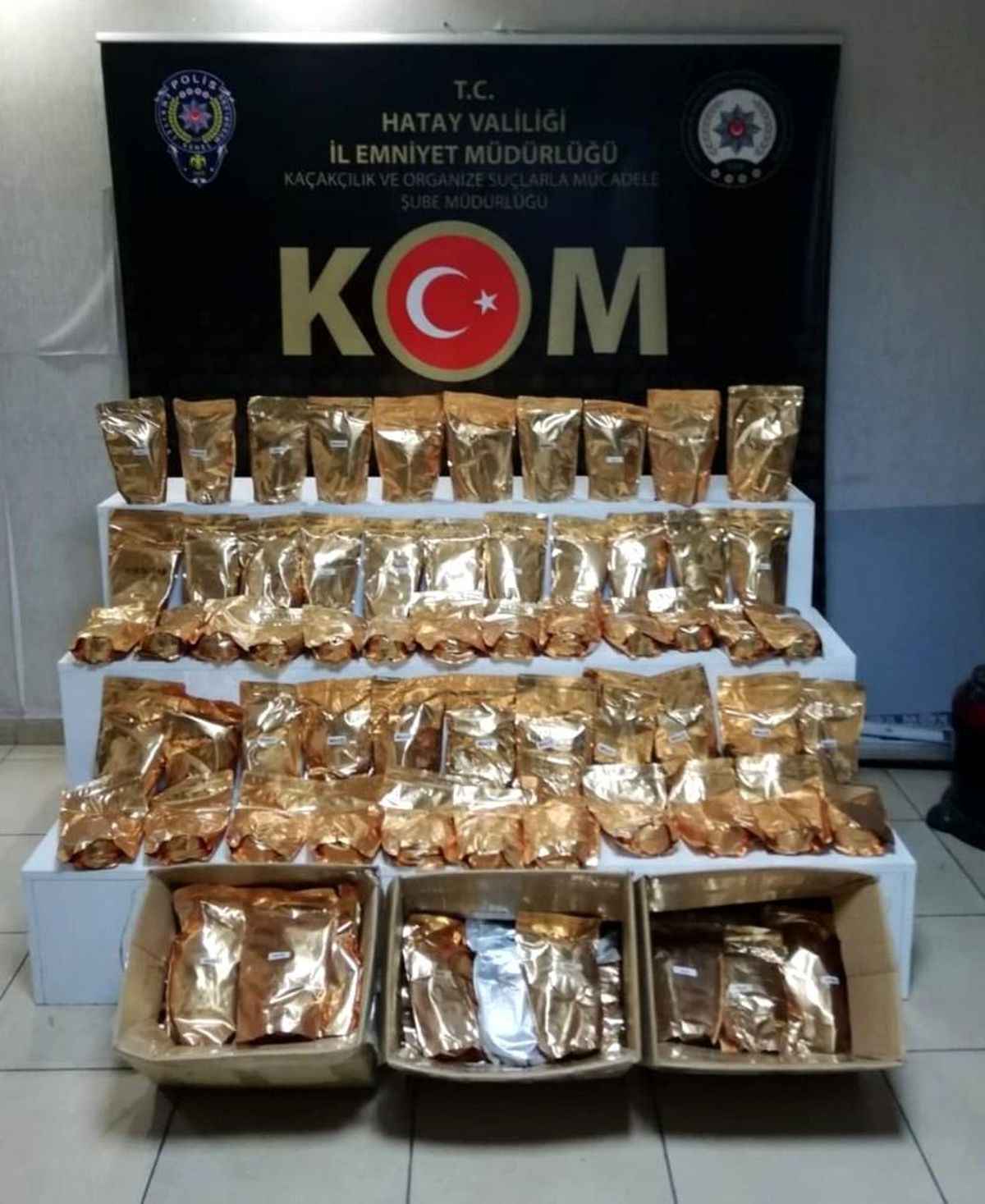 Hatay\'da 100 kilo kaçak nargile tütünü ele geçirildi