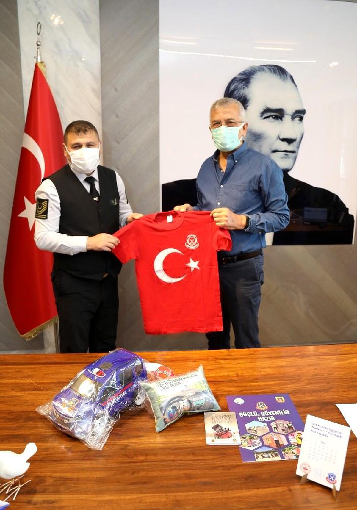 Jandarma, çocuklarda \'Seni jandarmaya veririm\' korkusunu yıkmak için harekete geçti