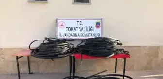 Kablo hırsızlarını, olay yerindeki eldiven yakalattı