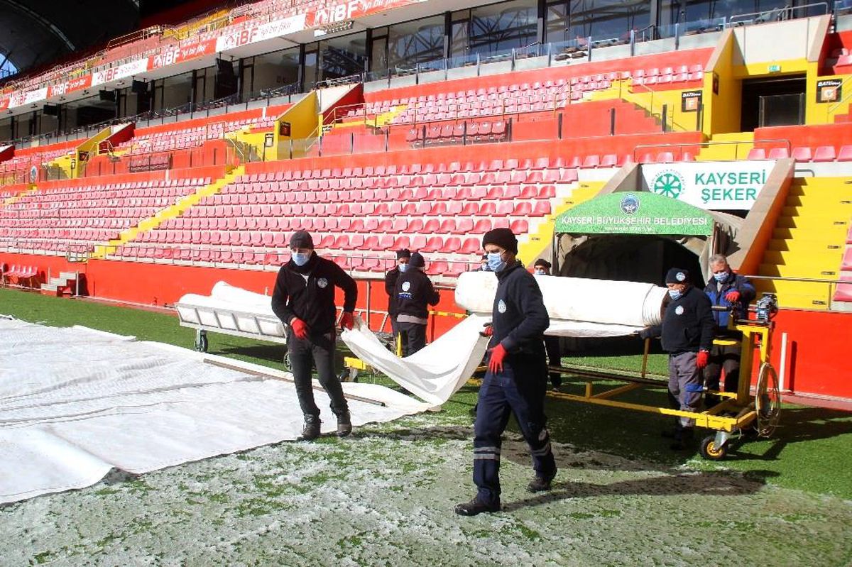 Kadir Has Stadı, Galatasaray maçına hazırlanıyor