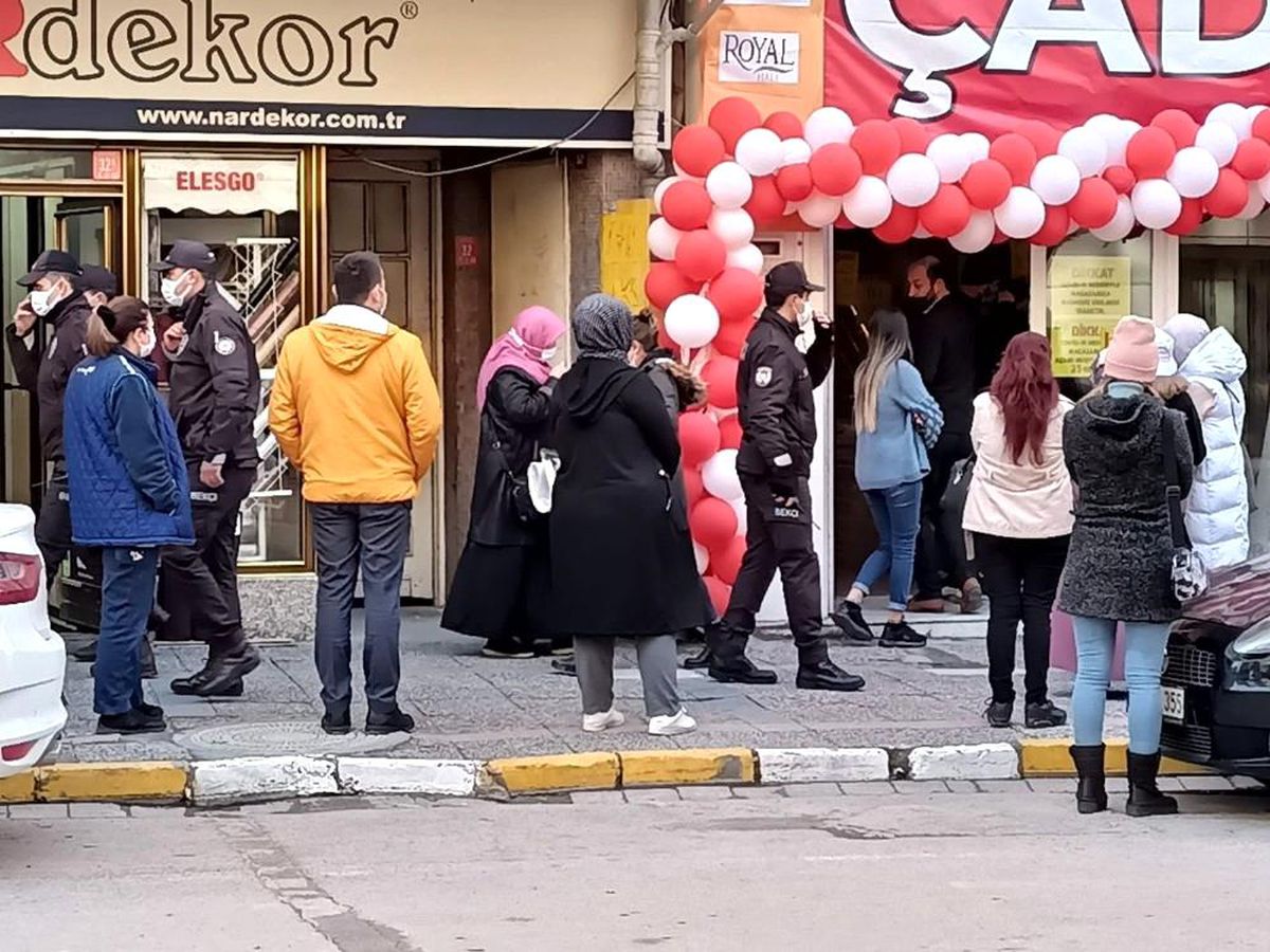 Kırmızı ilde denetimli açılış