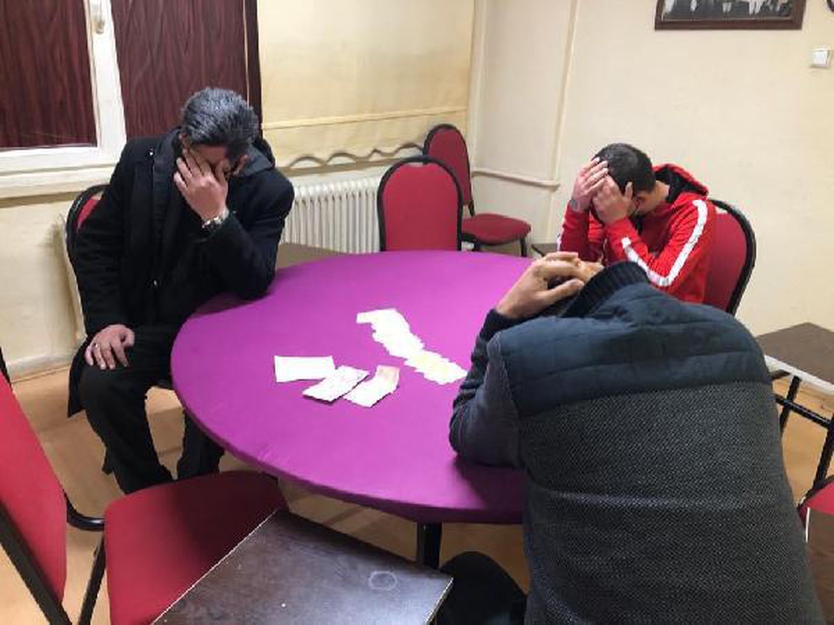 Kumar oynarken yakalanan 23 kişiye 122 bin lira ceza