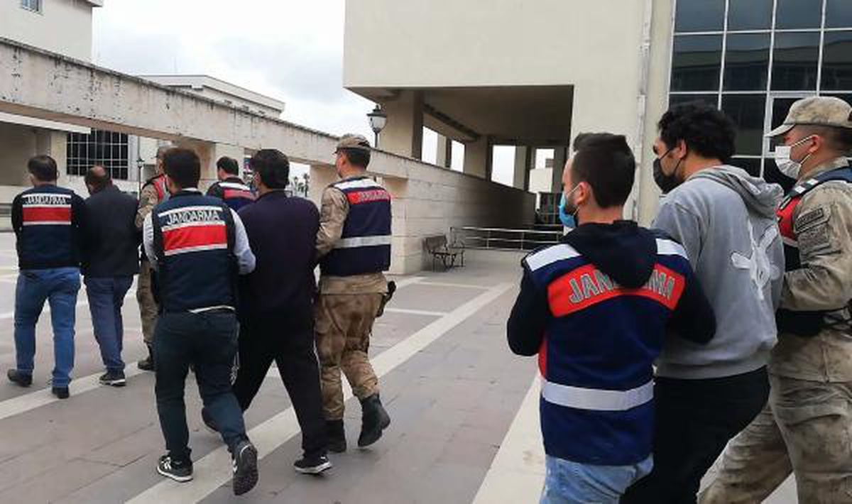 Osmaniye\'de insan ticareti, taciz ve tehdit suçlamasıyla 3 kişi tutuklandı