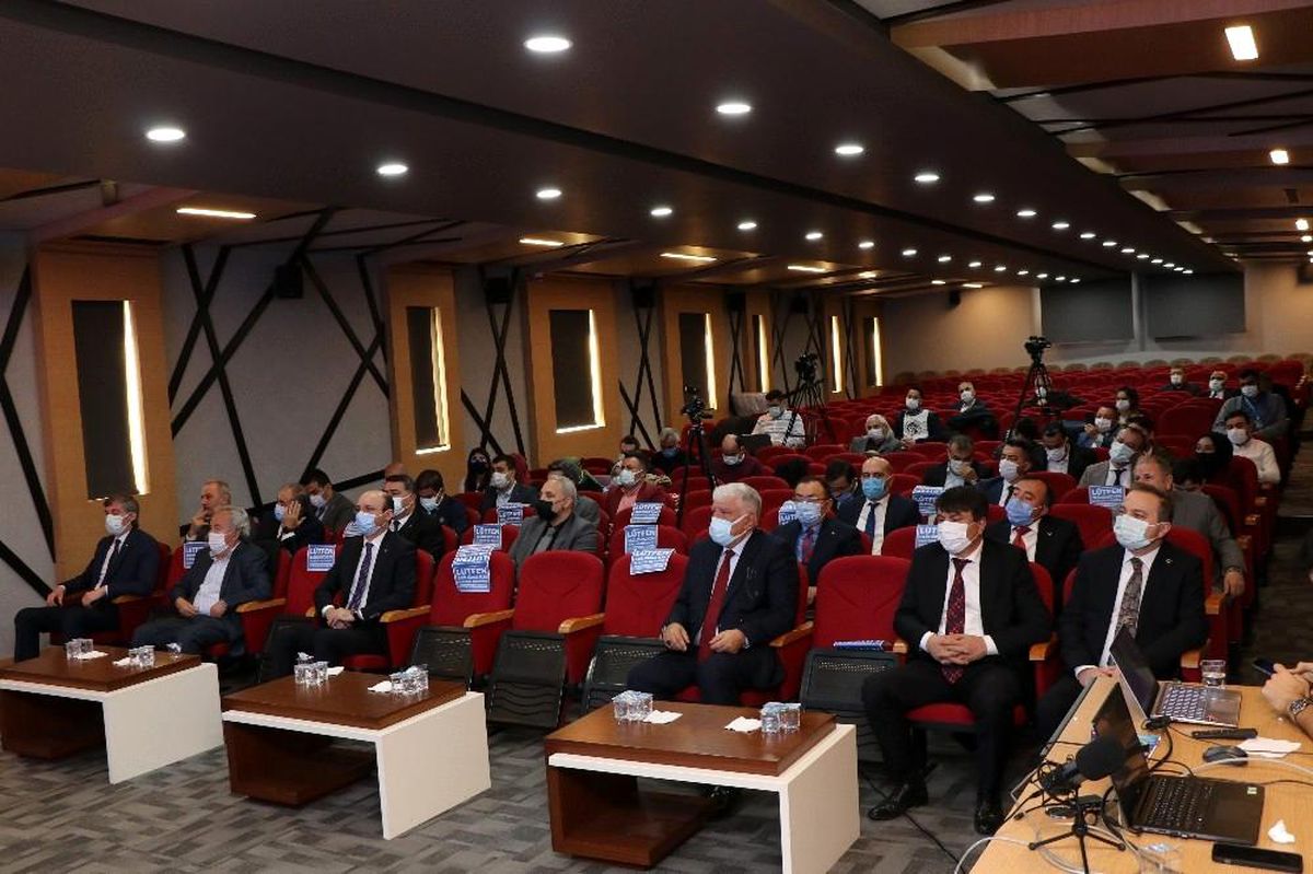 Türk Eğitim Sen Genel Başkanı Geylan: "İstiklal Marşı Türk\'e, Türk milletine bu toprakların, Anadolu\'nun nasıl vatan olduğunu anlatıyor"
