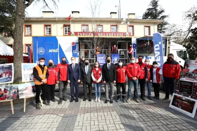 6,7 şiddetindeki Van depremi İnegöl'de canlandı