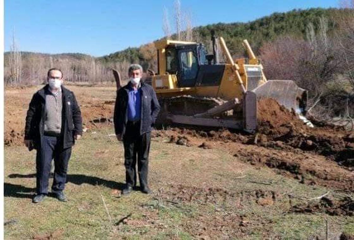 Emet\'te mera temizleme ve tesviye çalışmaları