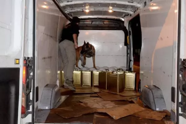 Son dakika haber | Hatay'da 284 polisle dron destekli asayiş ve trafik uygulaması Son dakika haber | Hatay'da 284 polisle dron destekli asayiş ve trafik uygulaması