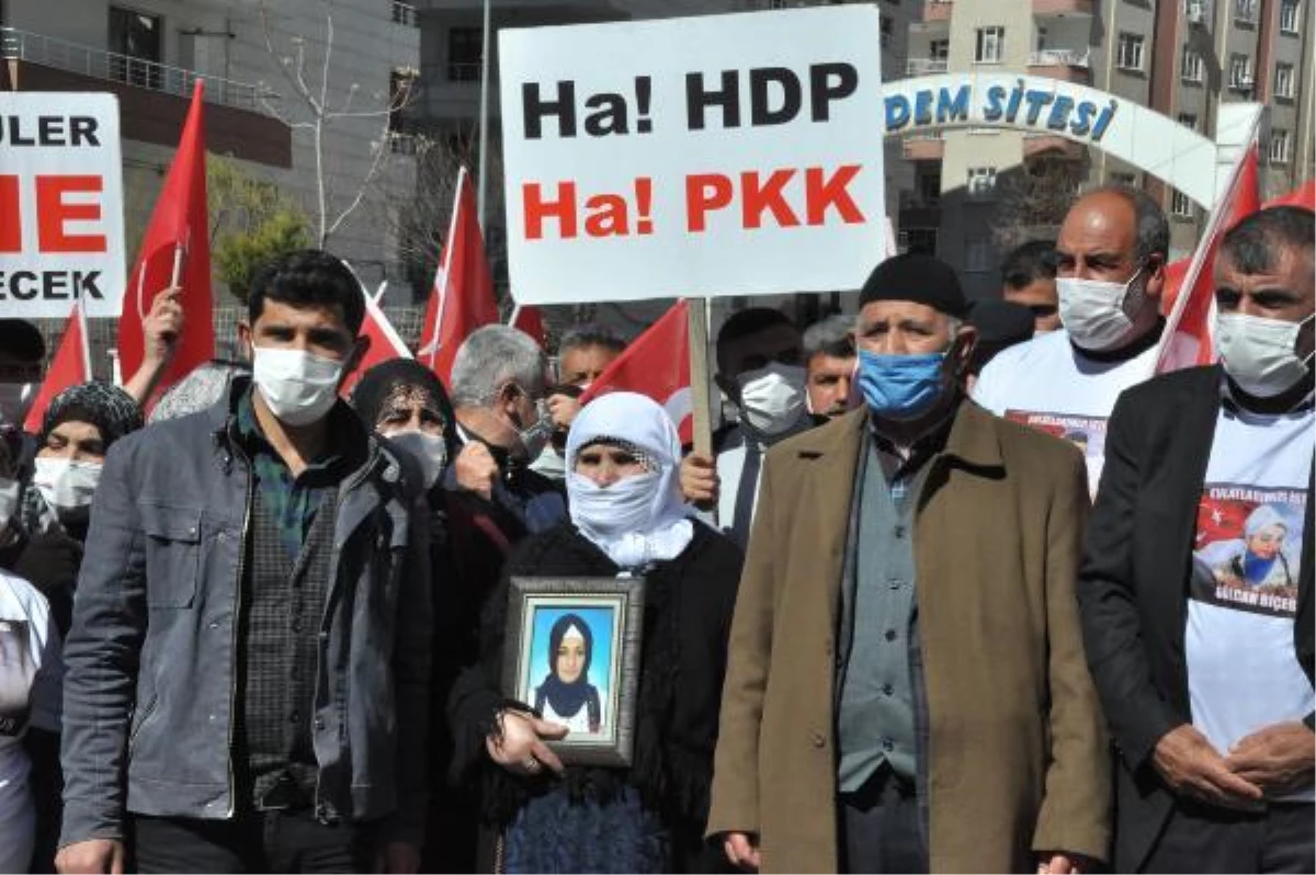 Son dakika haber... HDP önündeki eylemde 558\'inci gün; aile sayısı 216 oldu