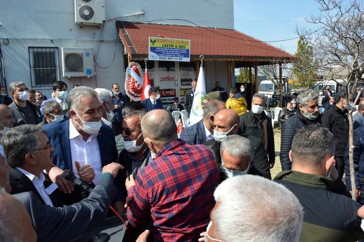 Manisa\'da gergin genel kurul