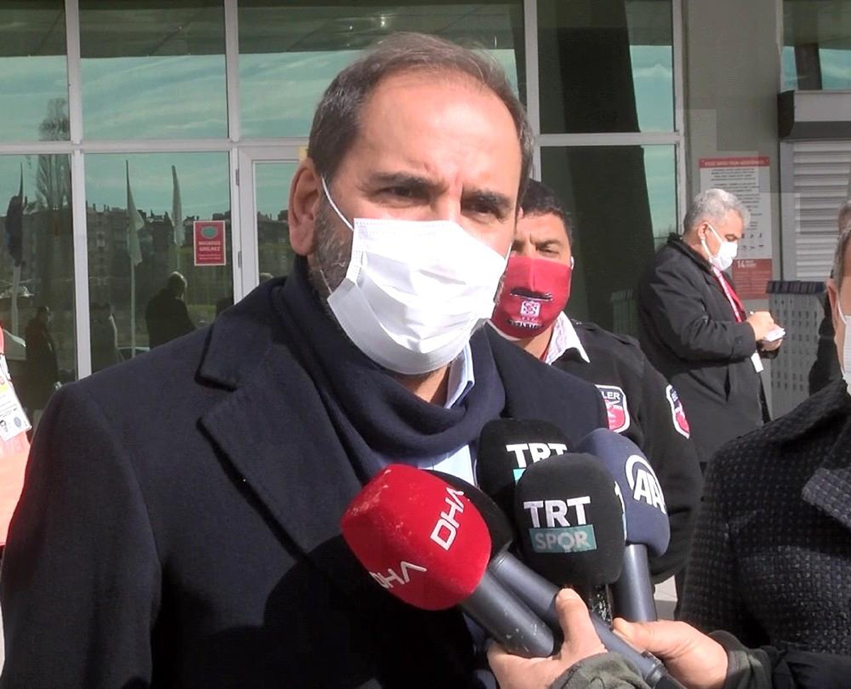 Mecnun Otyakmaz: "Artık takımlarla taraftarları buluşturmak lazım"