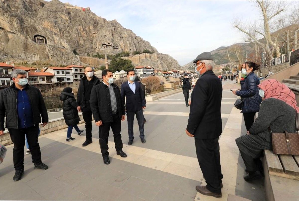 Vali Masatlı vatandaşlara seslendi: "Havaların ısınmasından rehavete kapılmayın, ev ziyareti yapmayın"