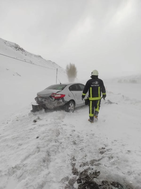 Son dakika haberleri | Van'da 'kar' kazaları; 1 ölü, 8 yaralı