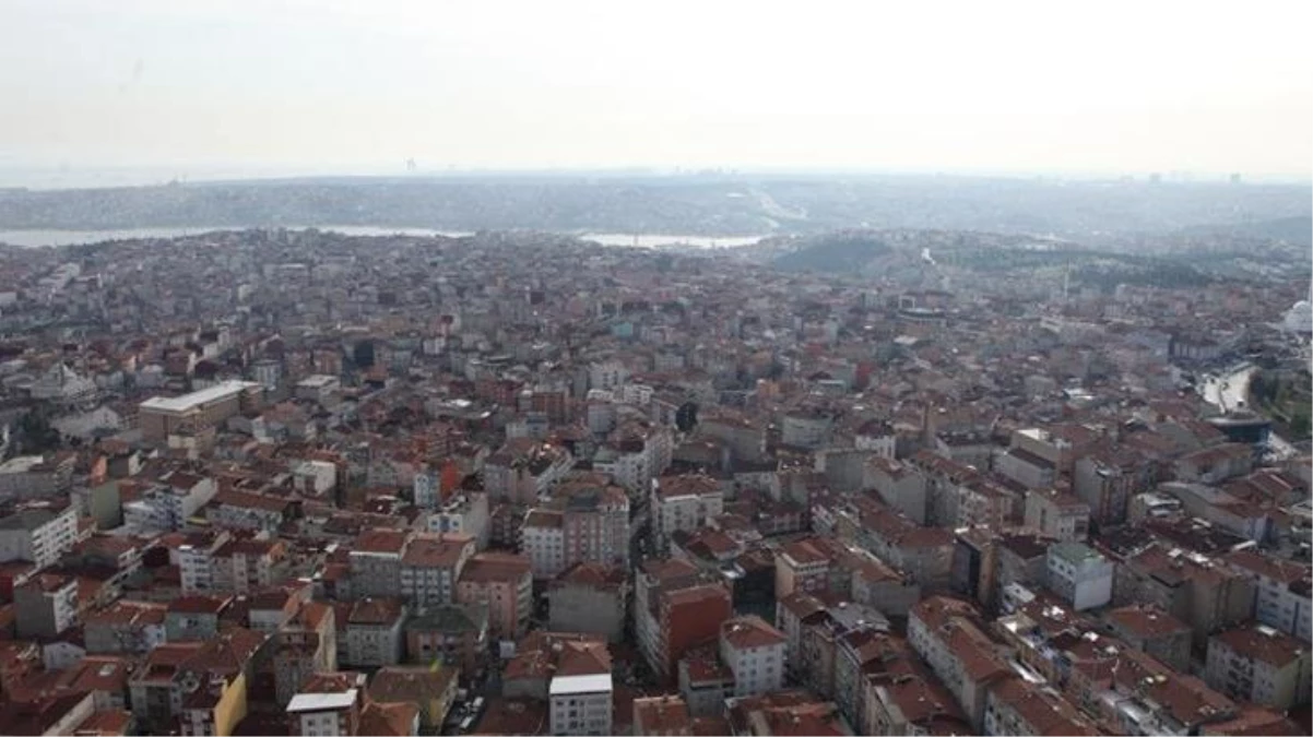 İstanbul\'daki Adnan Kahveci Mahallesi 100 bini aşan nüfusuyla Bayburt, Tunceli ve Ardahan\'ı geride bıraktı