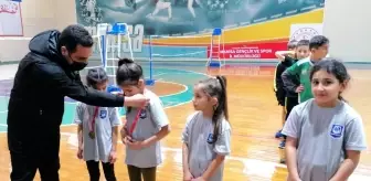 Manisa'da Tıp Bayramı Badminton Turnuvası tamamlandı