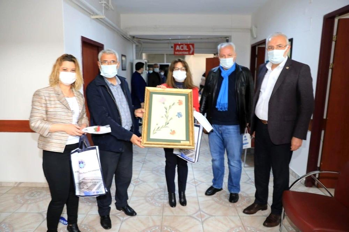 Milletvekili Kahtalı Tıp Bayramı\'nı kutladı