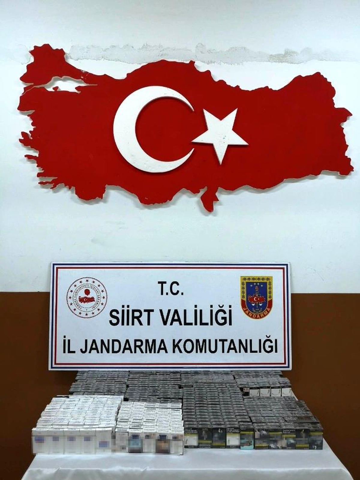 Son dakika... Siirt\'te 580 paket kaçak sigara ele geçirildi