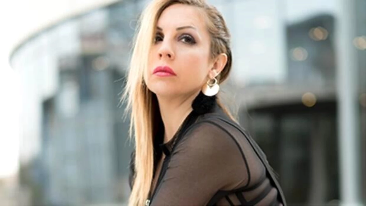 Son dakika haberi: Şarkıcı Zeynep Dizdar\'ın babası hayatını kaybetti