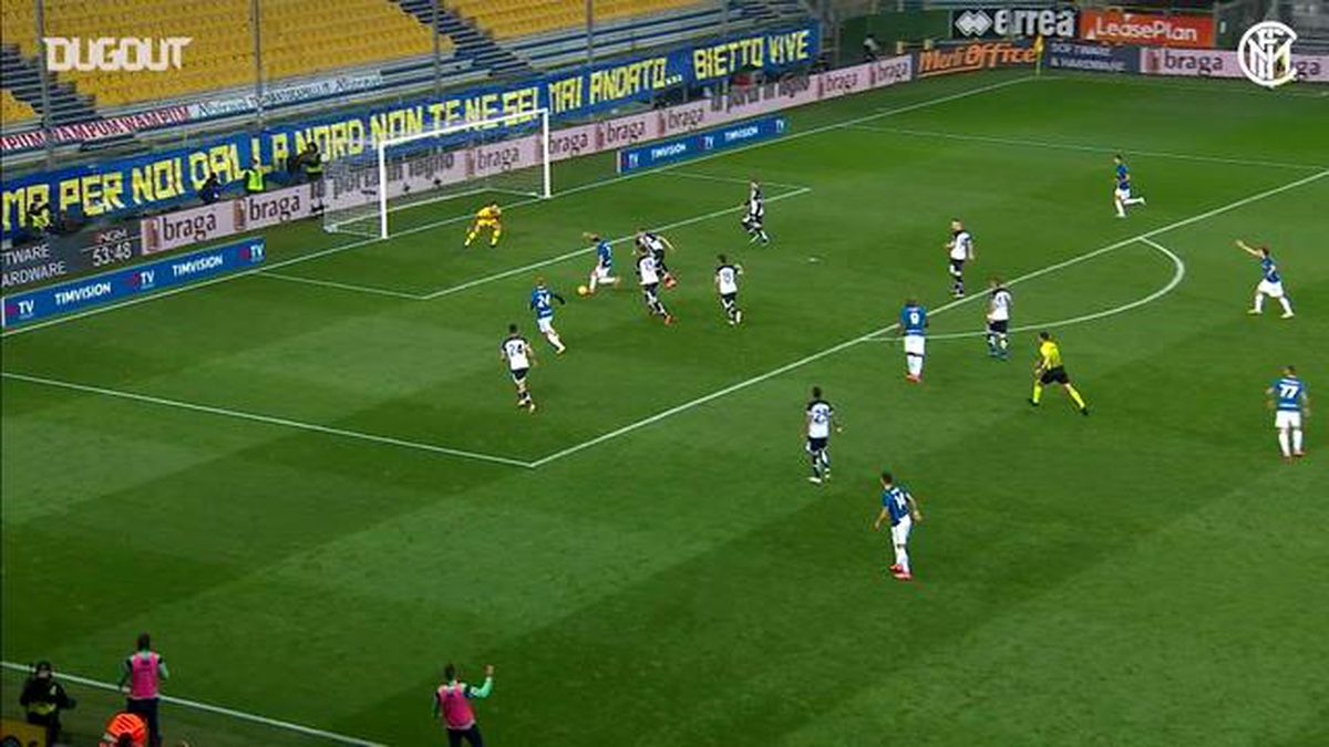 Alexis Sanchez\'in Parma Performansı