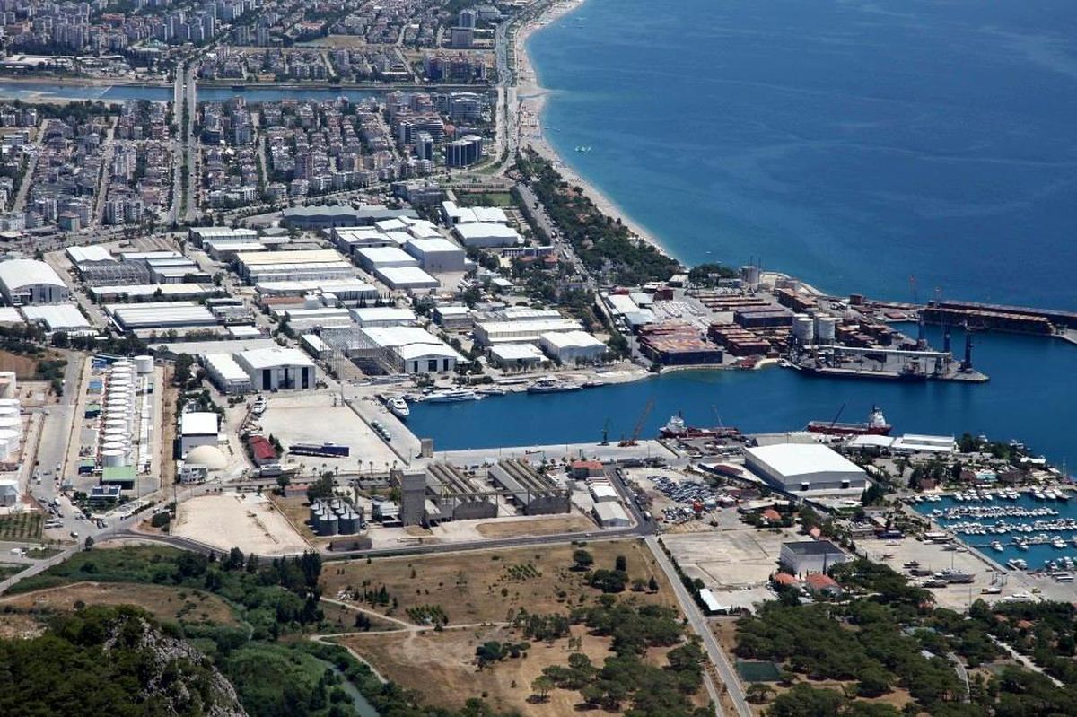 ASBAŞ, Mart 2020-2021 döneminde yüzde 5\'lik bir artışla 837 milyon dolarlık bir hacim yakaladı.