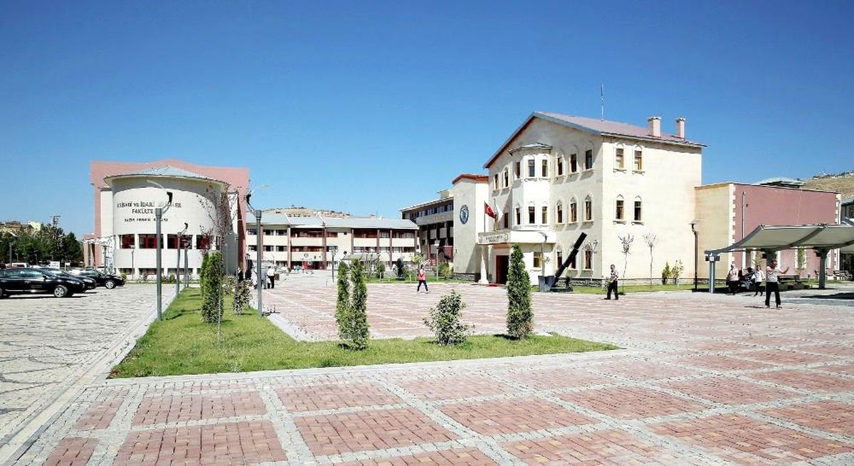Bayburt Üniversitesi için rektör adaylığı başvuruları alınmaya başlandı
